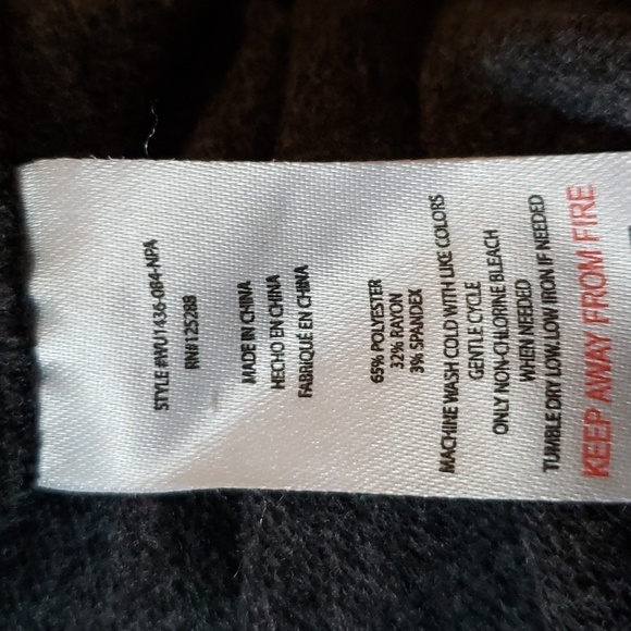 RAE DUNN GRAY KNIT TOP LOVE - Picture 5 of 5